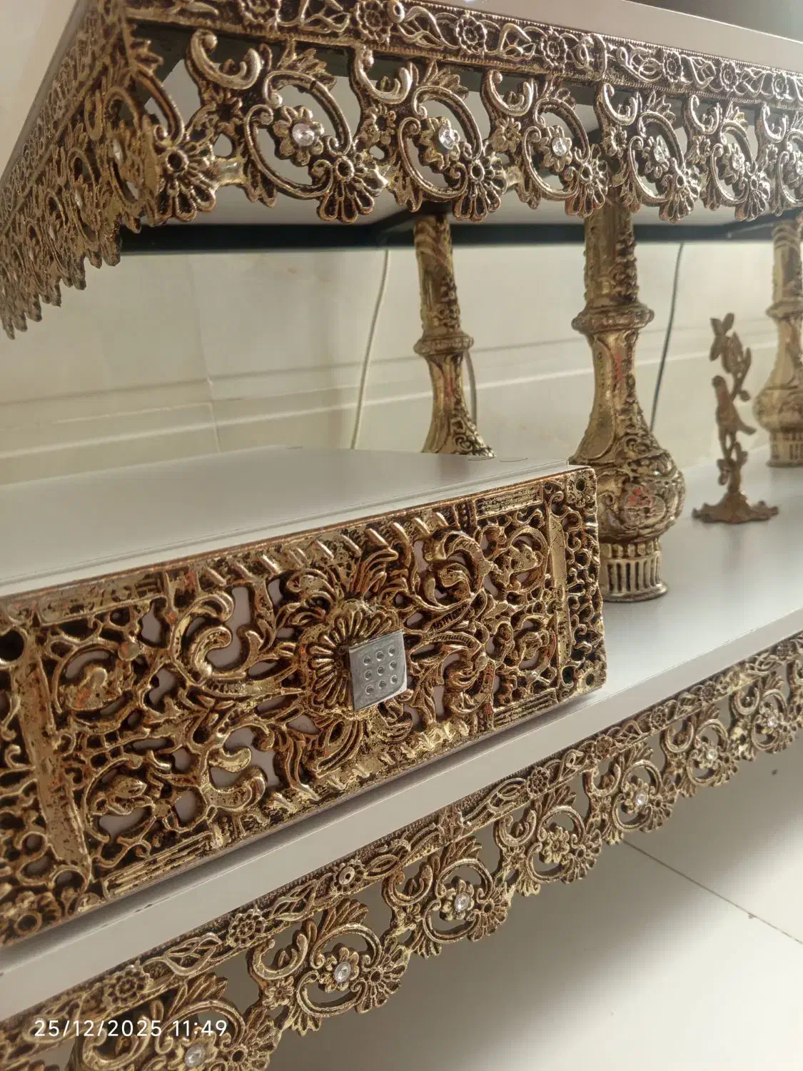 میز تلویزیون|میز تلویزیون|قم, شهید صیاد شیرازی|دیوار