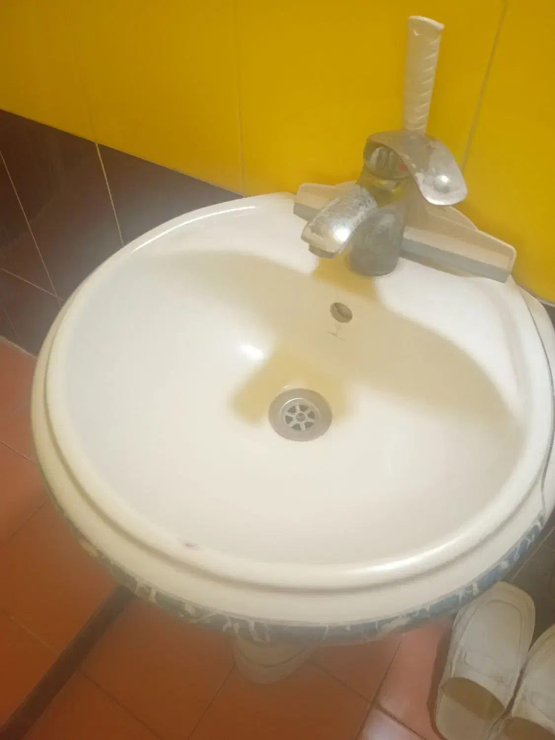 لوله کشی و کاشی کاری|خدمات پیشه و مهارت|محمدیه-قزوین, |دیوار