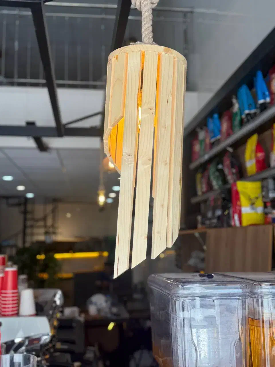 لوستر  آویز  چوبی|لوستر و چراغ آویز|شیراز, ارم|دیوار