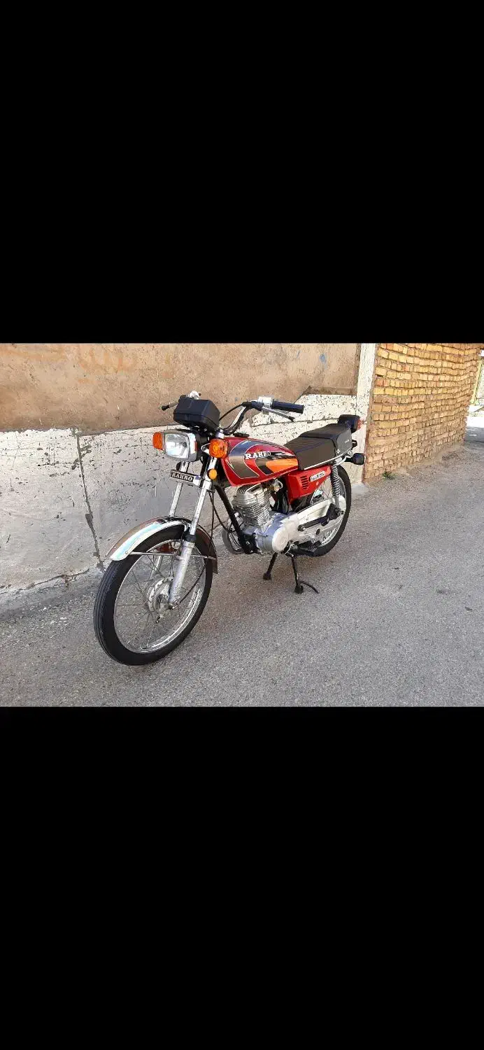 موتر ۱۲۵ در حد خشک|موتورسیکلت|قیدار, |دیوار