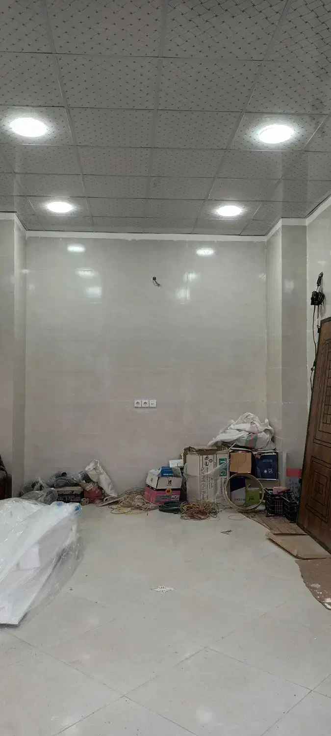 مغازه تجاری|اجارهٔ مغازه و غرفه|مهاجران, |دیوار