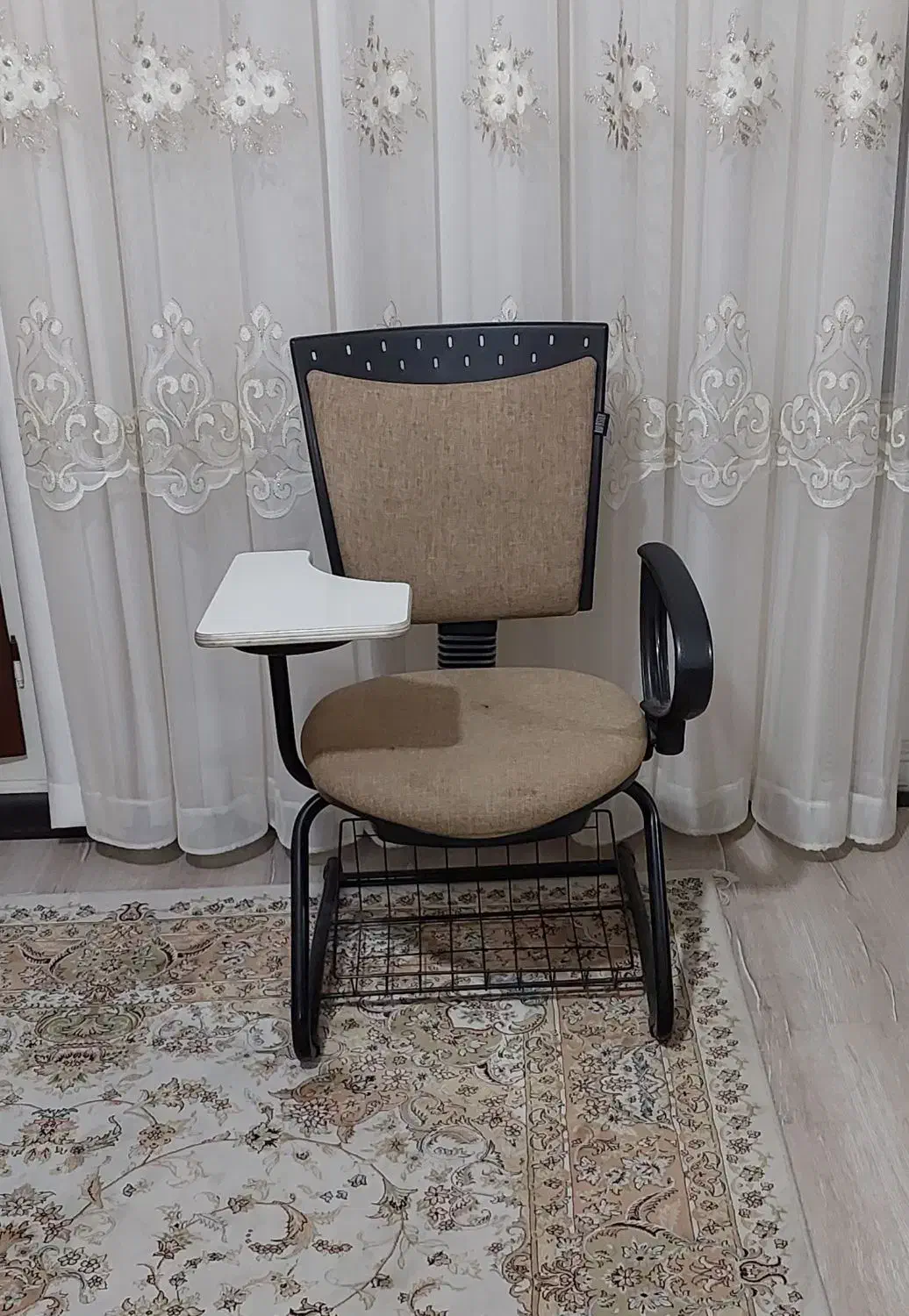 صندلی دانشجویی|صندلی و نیمکت|قزوین, |دیوار