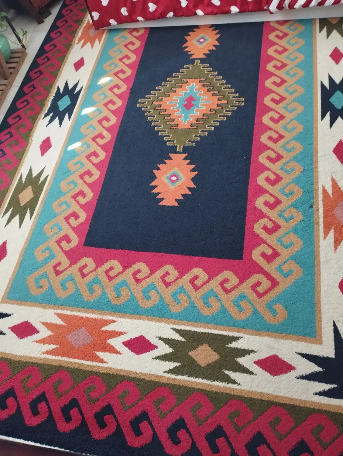 فرش گلیم|فرش|مشهد, امام رضا (ع)|دیوار