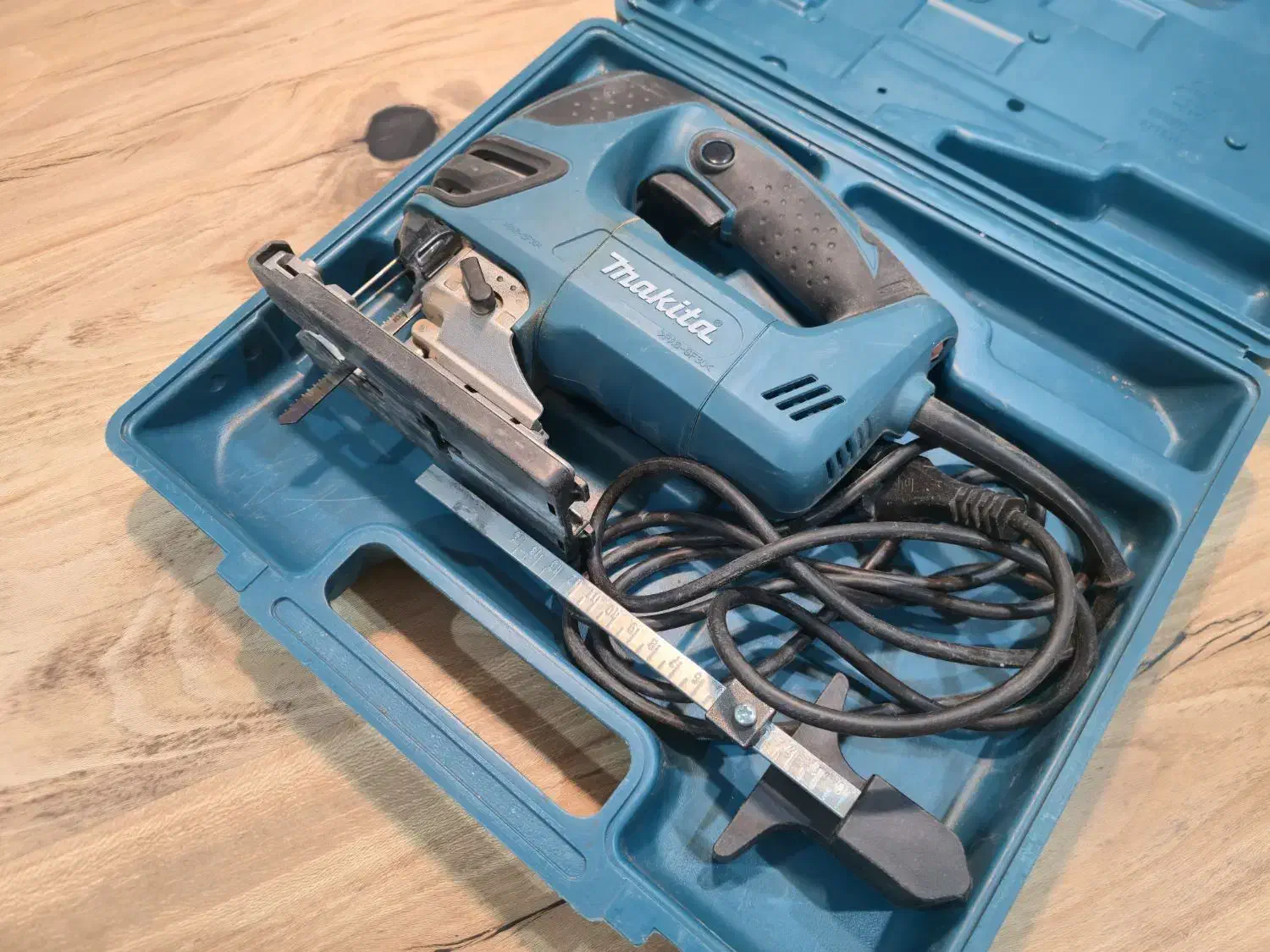 اره چکشی-سنباده لرزان-گیره نجاری-تنگ دستی|ابزارآلات|فردیس, فردیس|دیوار