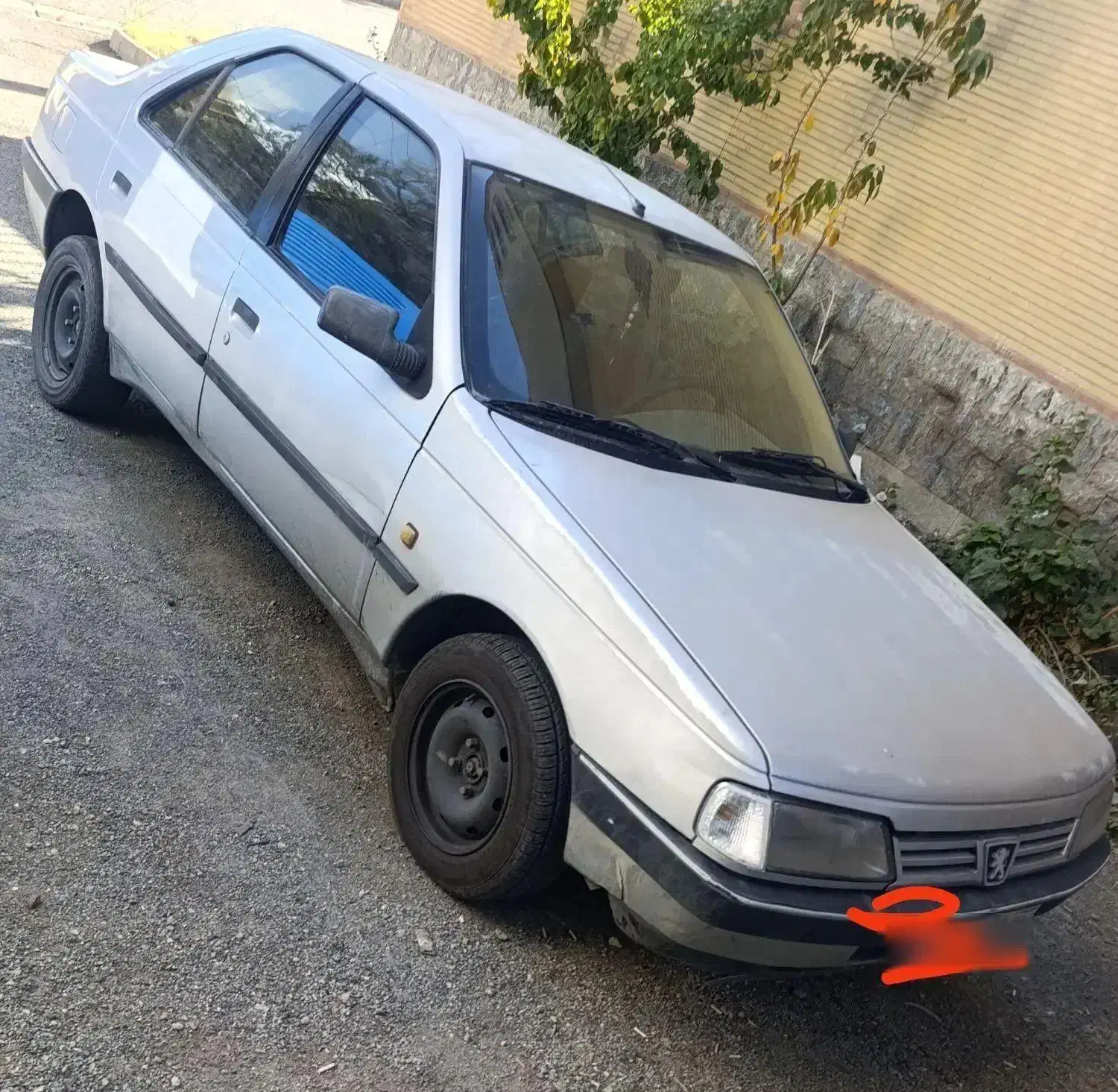 پژو ۴۰۵ نقره ای مدل ۹۰|خودرو سواری و وانت|سنندج, |دیوار