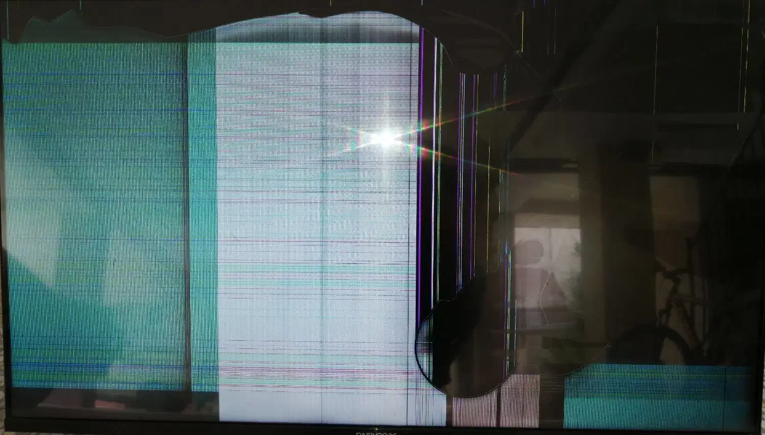 تلویزیون دوو نیازمند تعمیر صفحه شکسته|تلویزیون و پروژکتور|قائمشهر, |دیوار