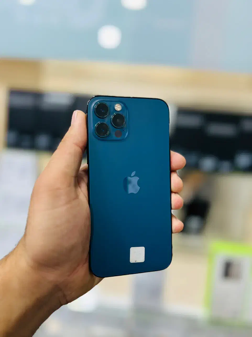 پرو 12|موبایل|زاهدان, |دیوار