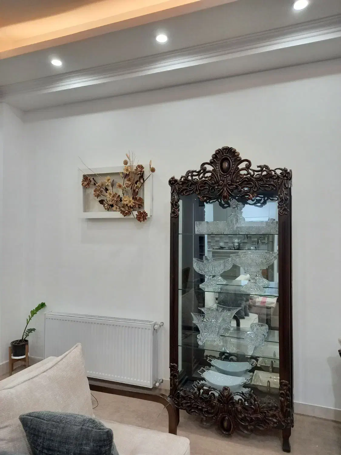 ویترین تمام چوب|بوفه، ویترین، کنسول|ارومیه, |دیوار