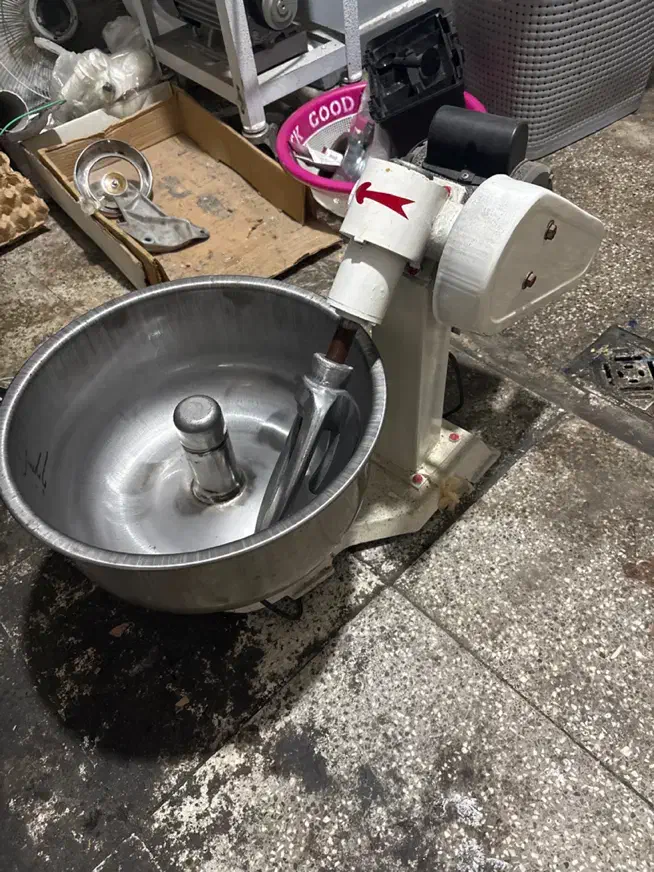 خمیر گیر ۱۵ کیلویی|کافی‌شاپ و رستوران|هادی شهر, |دیوار