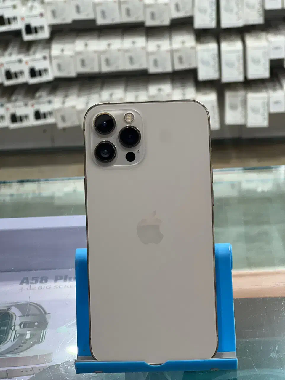 حراج 12pro max|موبایل|چابهار, |دیوار