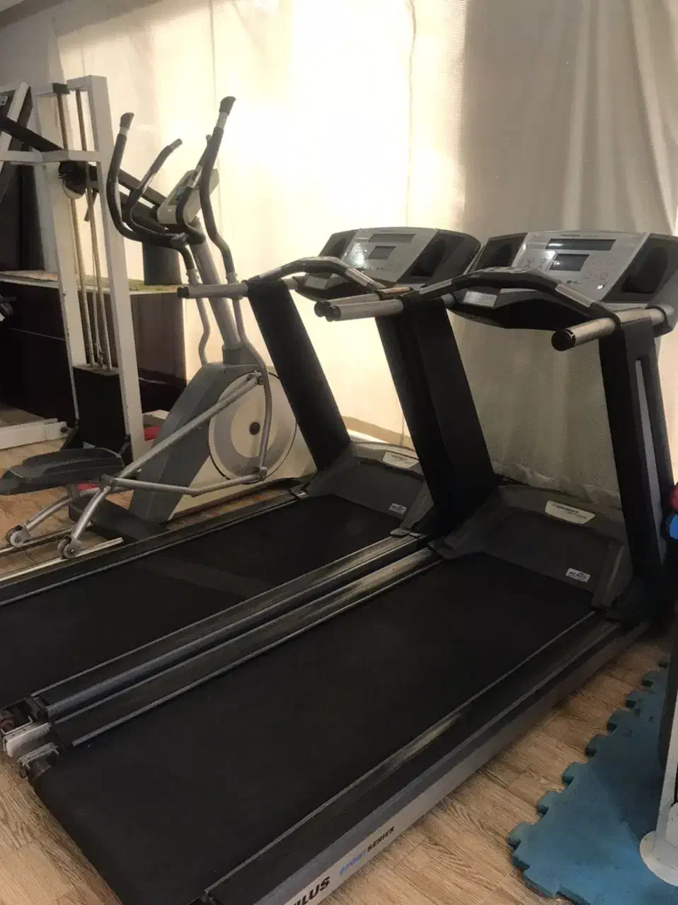 تردمیل در حد نو برند ناتیلوس|تجهیزات ورزشی|ری, علایین|دیوار