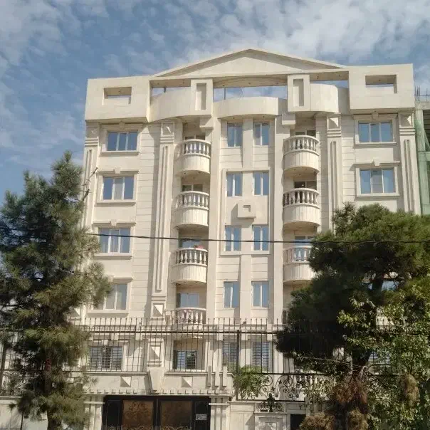 75متر  2خواب  7ساله  فول امکانات