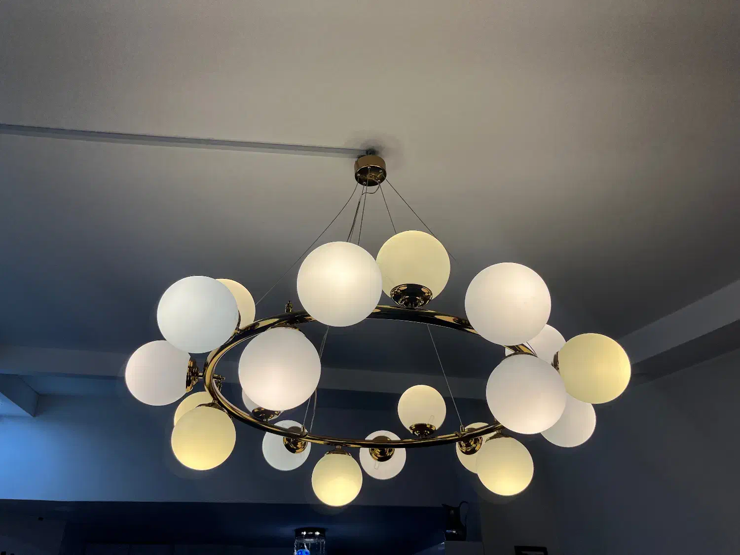 لوستر مولکولی بزرگ ۲۰ شاخه آبکاری طلایی با لامپها|لوستر و چراغ آویز|کرج, فاز ۱ مهرشهر|دیوار