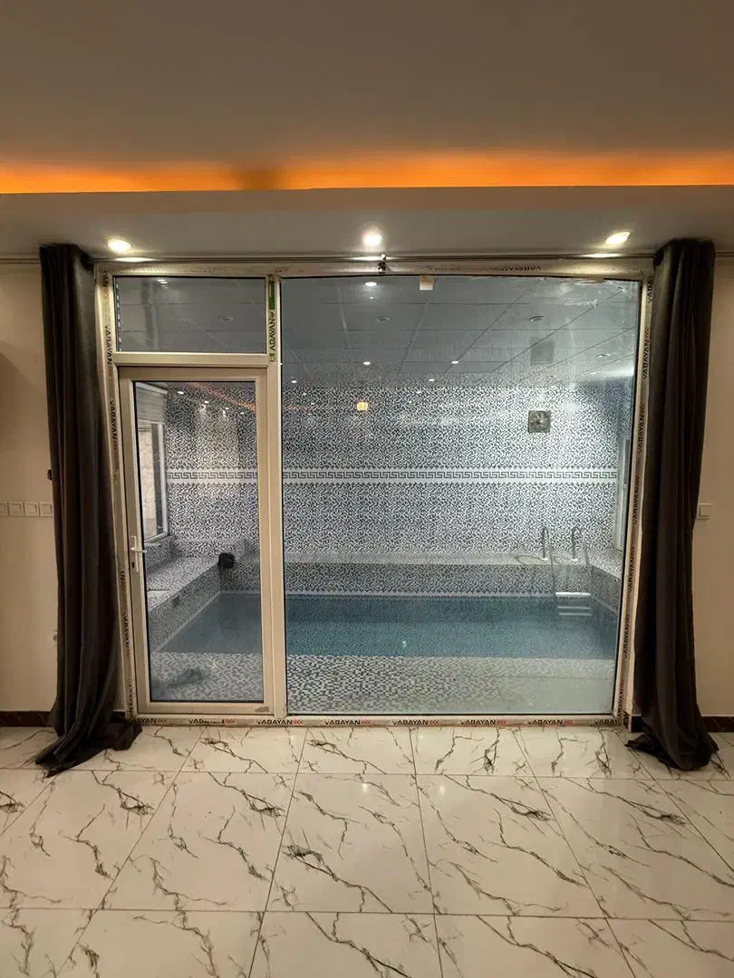 ویلاشهریارکردان دو خواب سه خواب استخردار نظافت|اجارهٔ کوتاه‌مدت ویلا و باغ|تهران, آبشار تهران (دریاچه)|دیوار