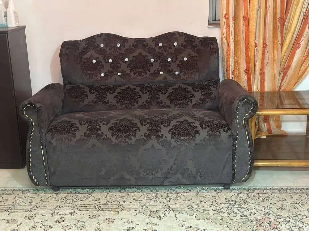 مبل و میز ناهارخوری سالم|مبلمان خانگی و میز عسلی|بندر انزلی, آذربایجان|دیوار