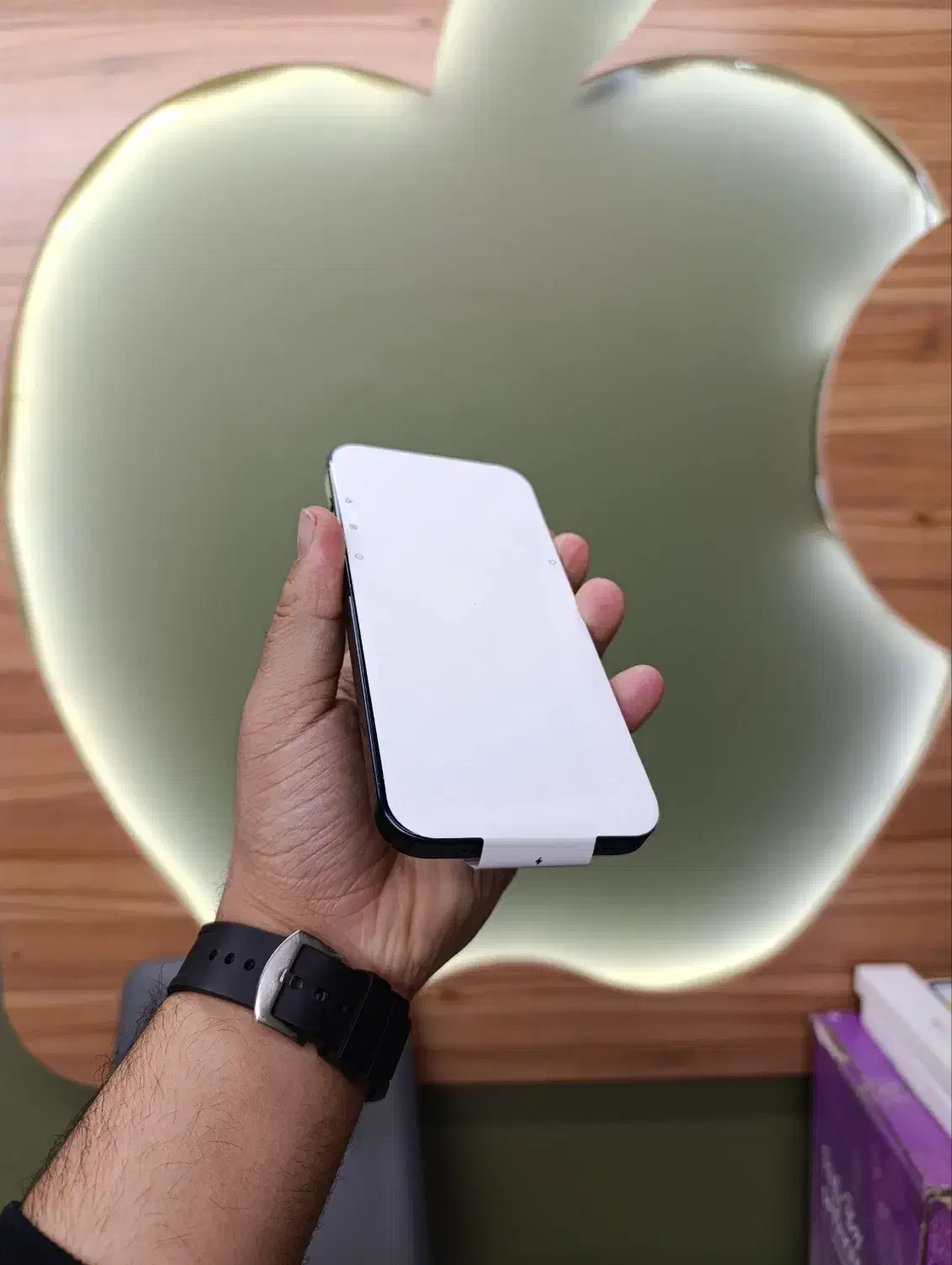 15pro max|موبایل|مشهد, چهارچشمه|دیوار