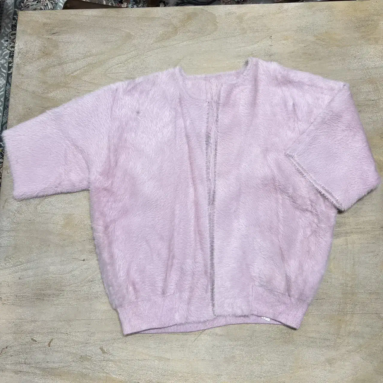 رویی موهر|لباس|چالوس, |دیوار