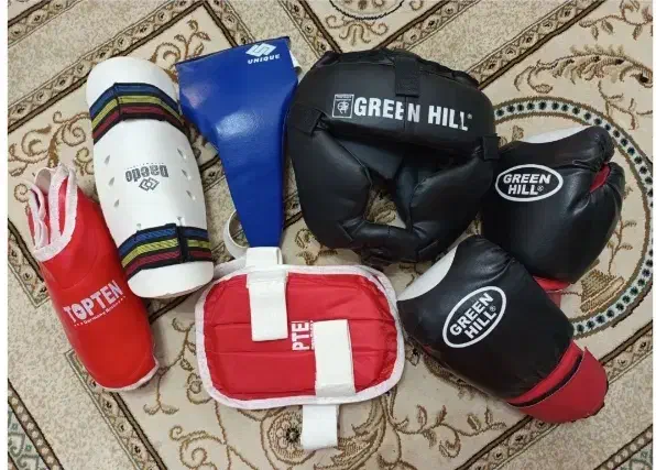 لوازم ورزشی رزمی|تجهیزات ورزشی|رشت, گلباغ نماز|دیوار