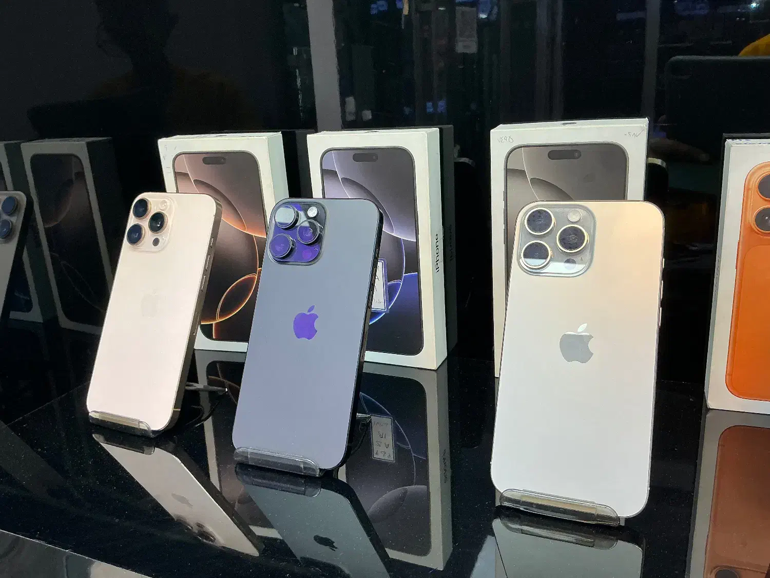 iPhone16promax/معاوضه با ۱۴و۱۳و۱۵/اقساطی|موبایل|اصفهان, گلزار|دیوار