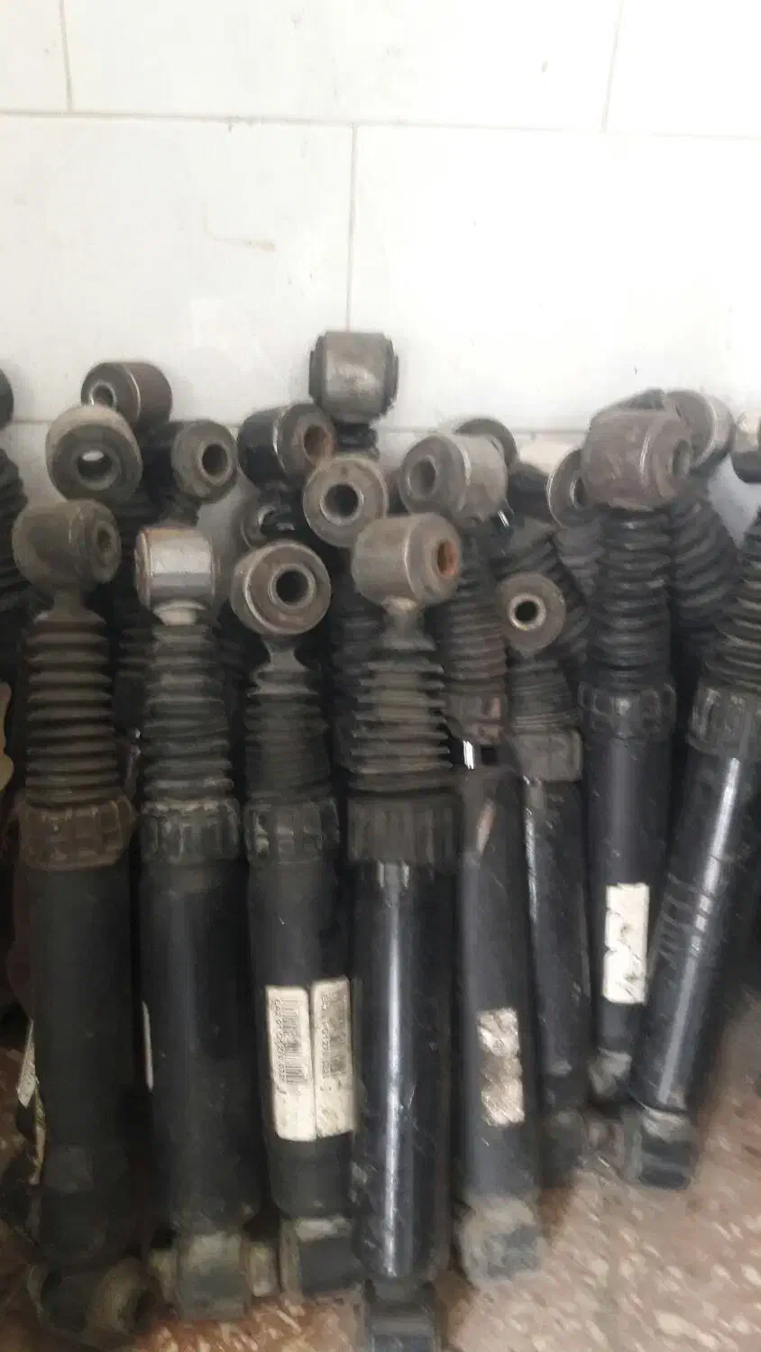 استوک کمک فنر و فنر     ۴۰۰ تومان|قطعات یدکی و لوازم جانبی|کرمانشاه, |دیوار