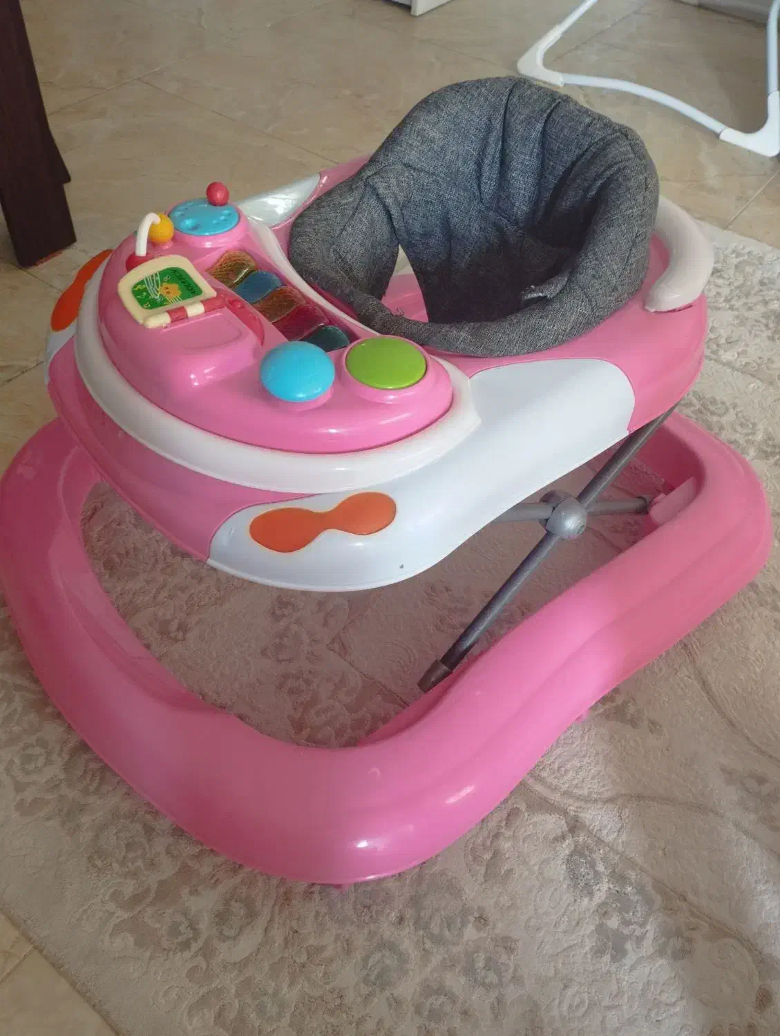 روروئک دخترونه|اسباب و اثاث بچه|بندر انزلی, آذربایجان|دیوار