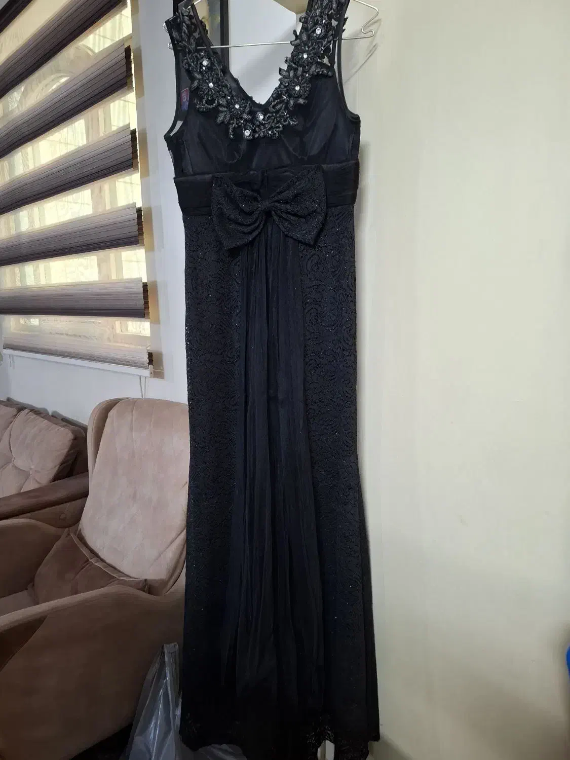 تعدادی پیراهن مجلسی بلند تاسایز ۴۴|لباس|تهران, جوادیه|دیوار