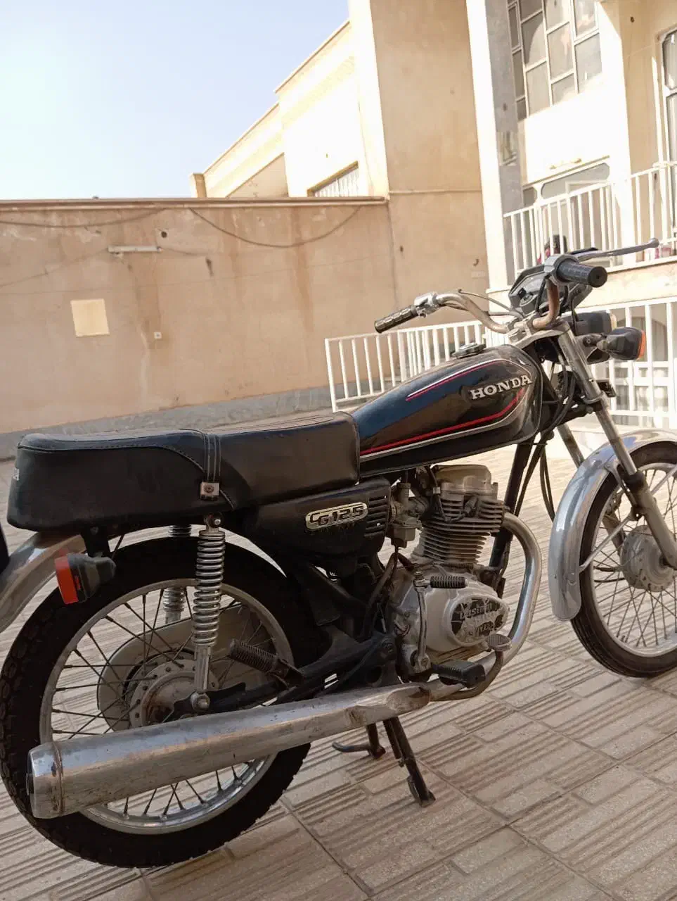 فروش موتورسیکلت عقیق زمرد|موتورسیکلت|کاشان, شهرک امیرالمومنین|دیوار