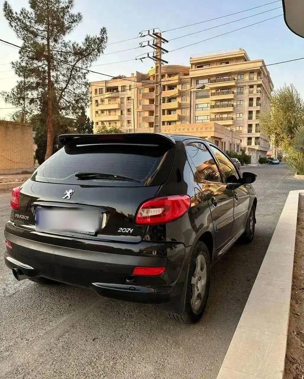 پژو 207 اتوماتیک مدل 98|خودرو سواری و وانت|یزد, |دیوار