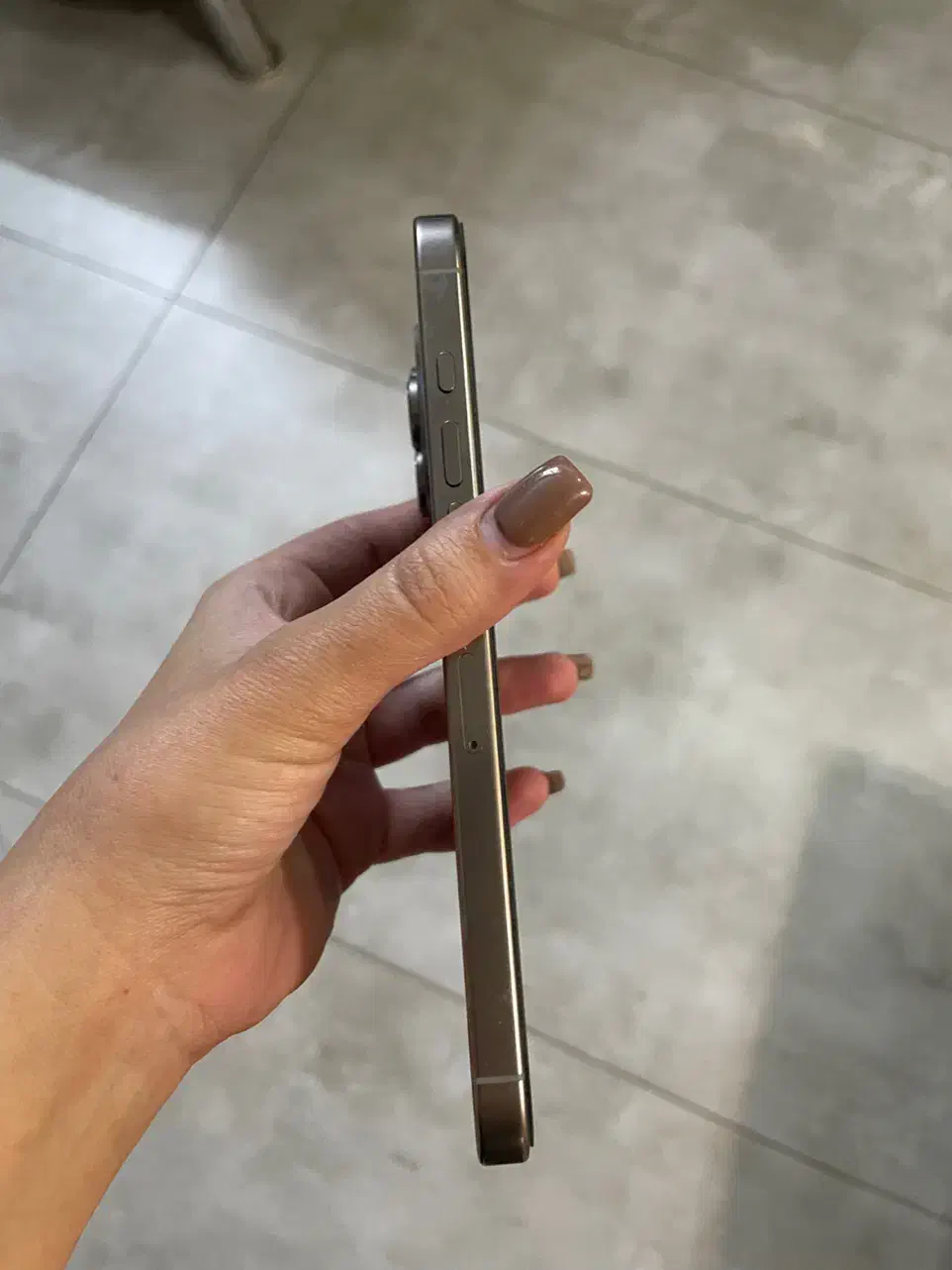 گوشی ایفون ۱۶ پرومکس|موبایل|اصفهان, آبشار|دیوار