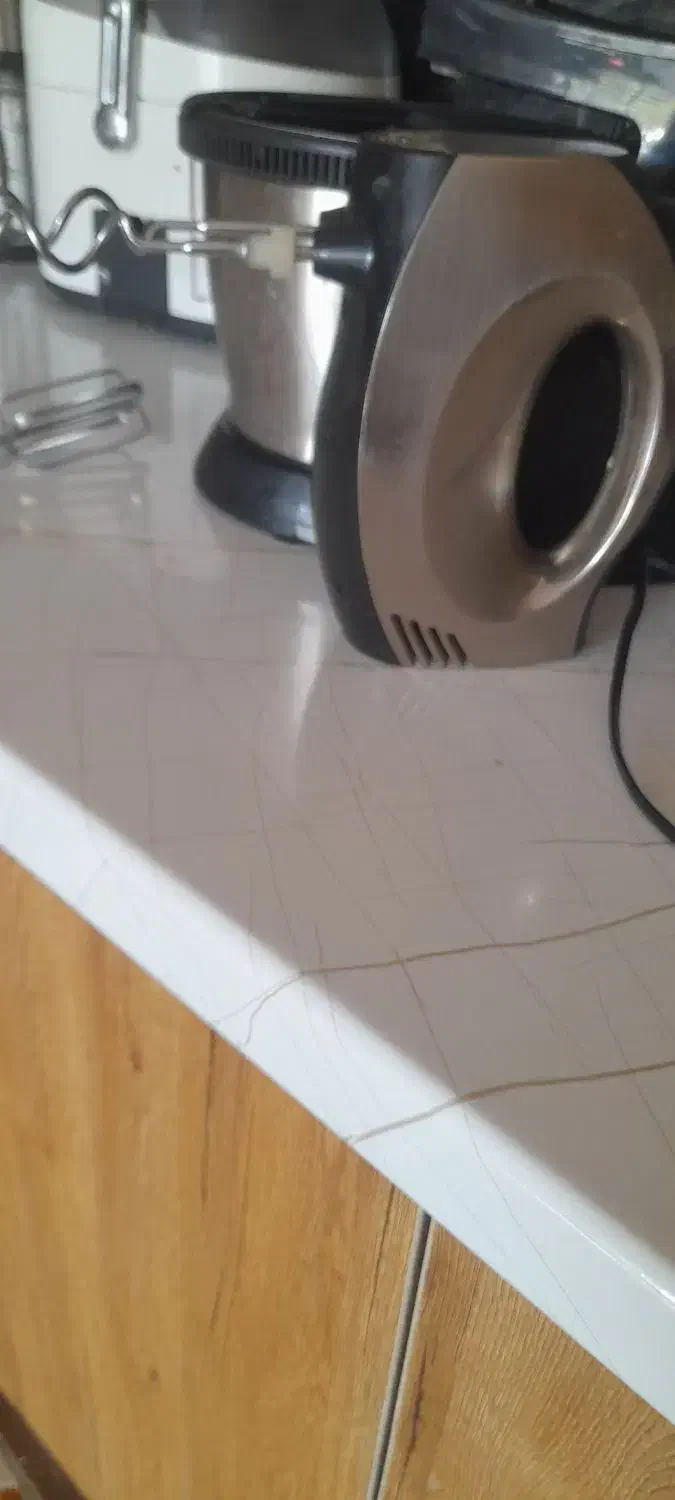 فروش همزن با کاسه دست دوم|خردکن، آسیاب، غذاساز|سیرجان, |دیوار