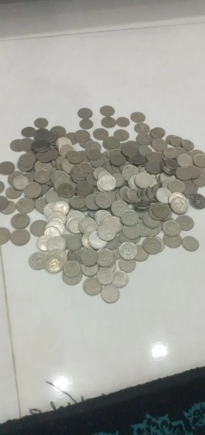 سکه قدیمی ۲۰ ریال دهه ۶۰|کلکسیون سکه، تمبر، اسکناس|کرج, کیانمهر|دیوار