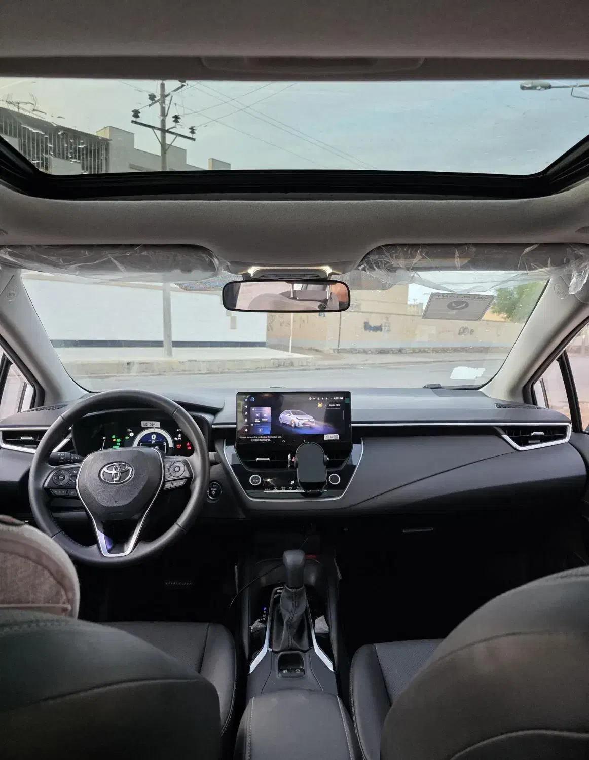 تویوتا کرولا هیبرید الیت ۱۸۰۰|خودرو سواری و وانت|اهواز, کیان اباد|دیوار