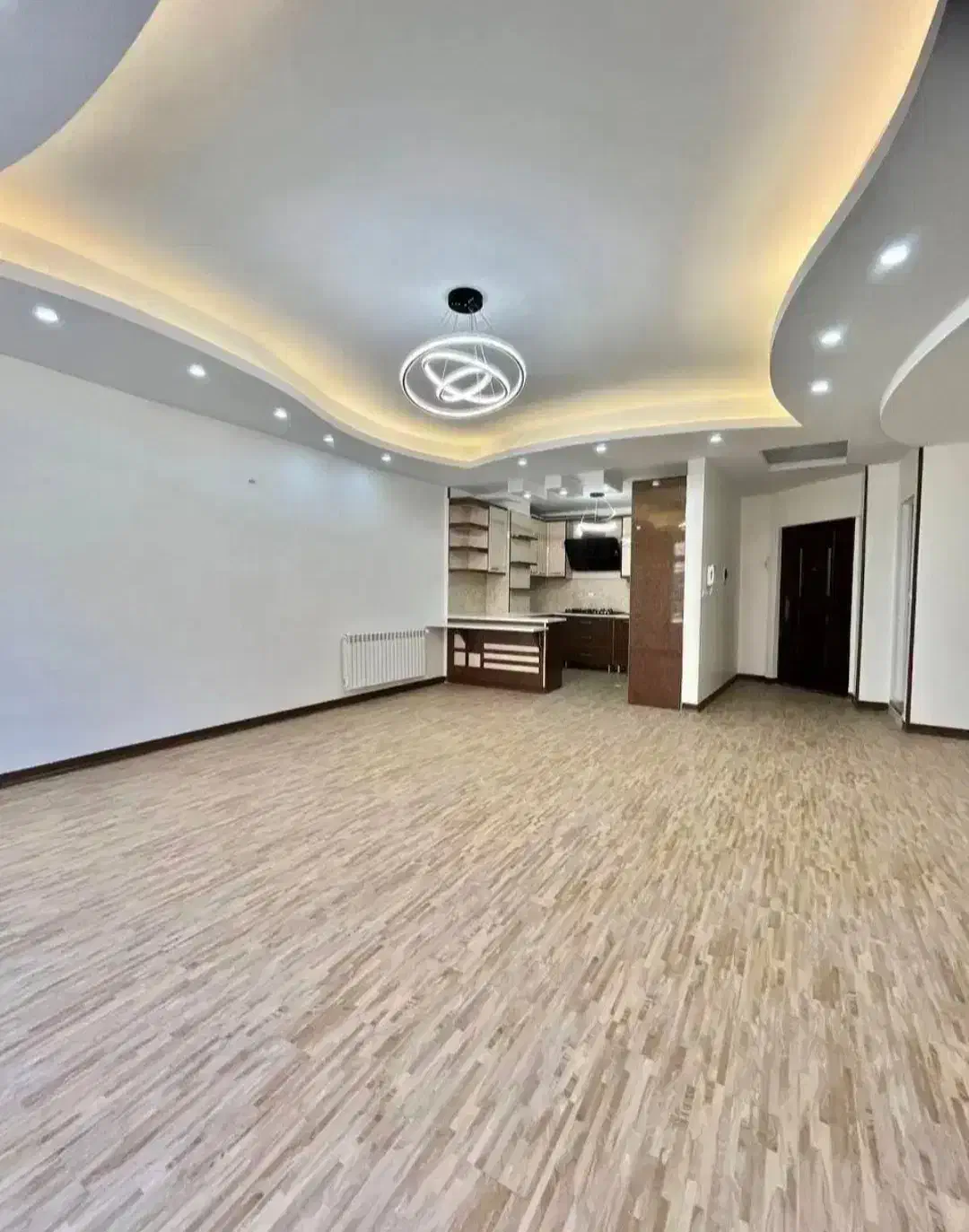 66متر/خوش چیدمان و فول امکانات/سندتکبرگ|فروش آپارتمان|گرمدره, |دیوار