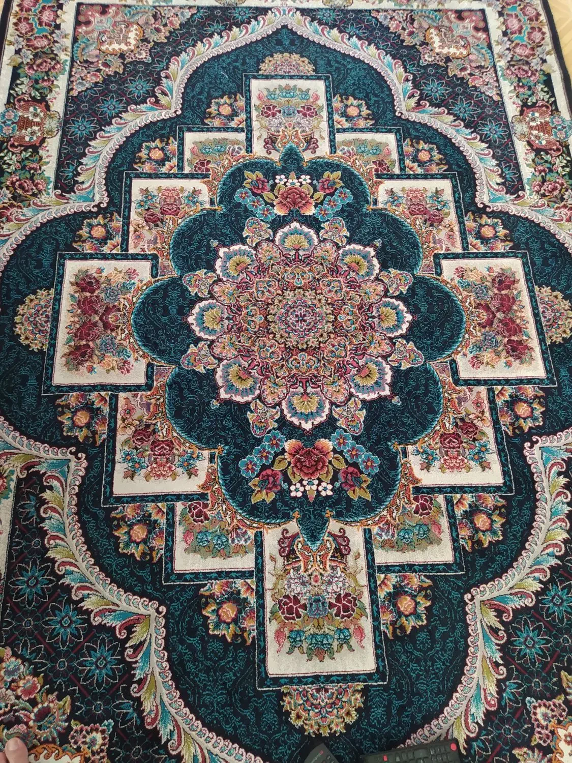 سایز 1.5در 2.5 قالیچه سرمه ای رنگ 700 شانه جنس نخ|فرش|چهاردانگه (تهران), |دیوار