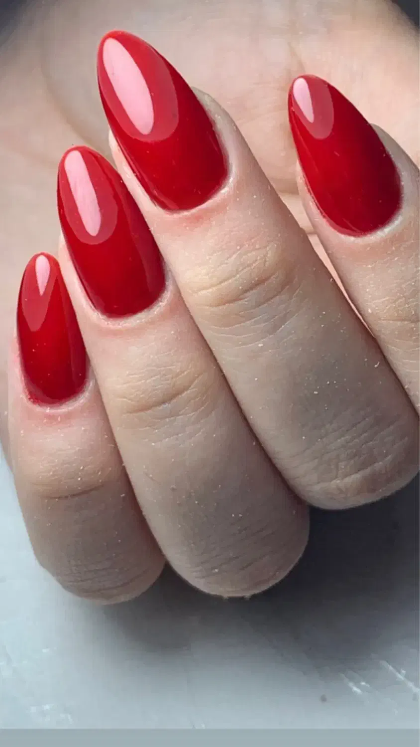 مدل ناخن میخوام نصف هزینه مواد فقط ۱۵۰فقط تادوهفته|خدمات آرایشگری و زیبایی|دورود, |دیوار