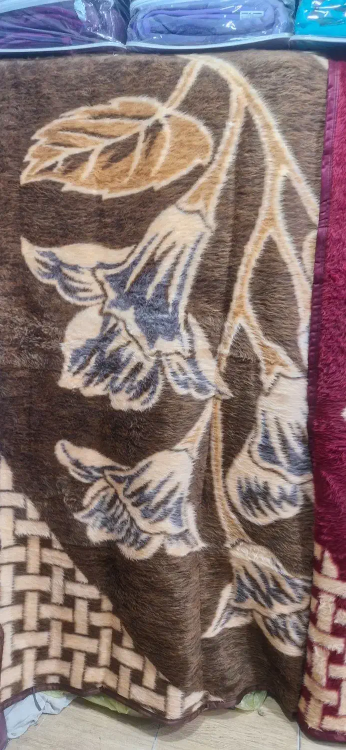 پتو درخشان پتوقدیمی|رختخواب، بالش، پتو|قم, شاه ابراهیم|دیوار