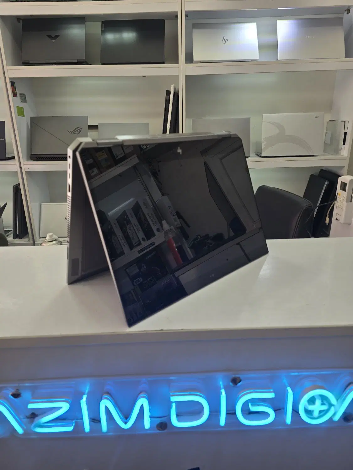 Hp zbook G5 stadio i7 P1000 4G 2k تاچ همراه قلم|رایانه همراه|رشت, دیلمان|دیوار