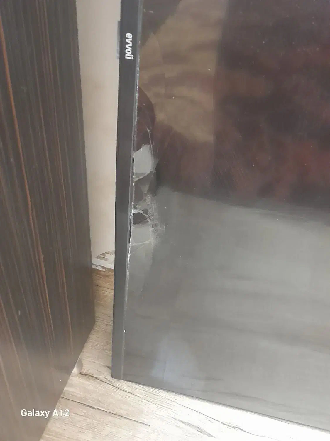 تلویزیون۵۰ اینچ ایوولی|تلویزیون و پروژکتور|بندر ماهشهر, |دیوار