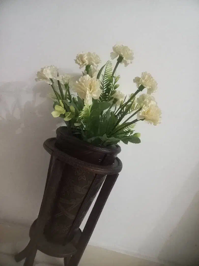 گل و گلدان|گل مصنوعی|رشت, پل تالشان|دیوار