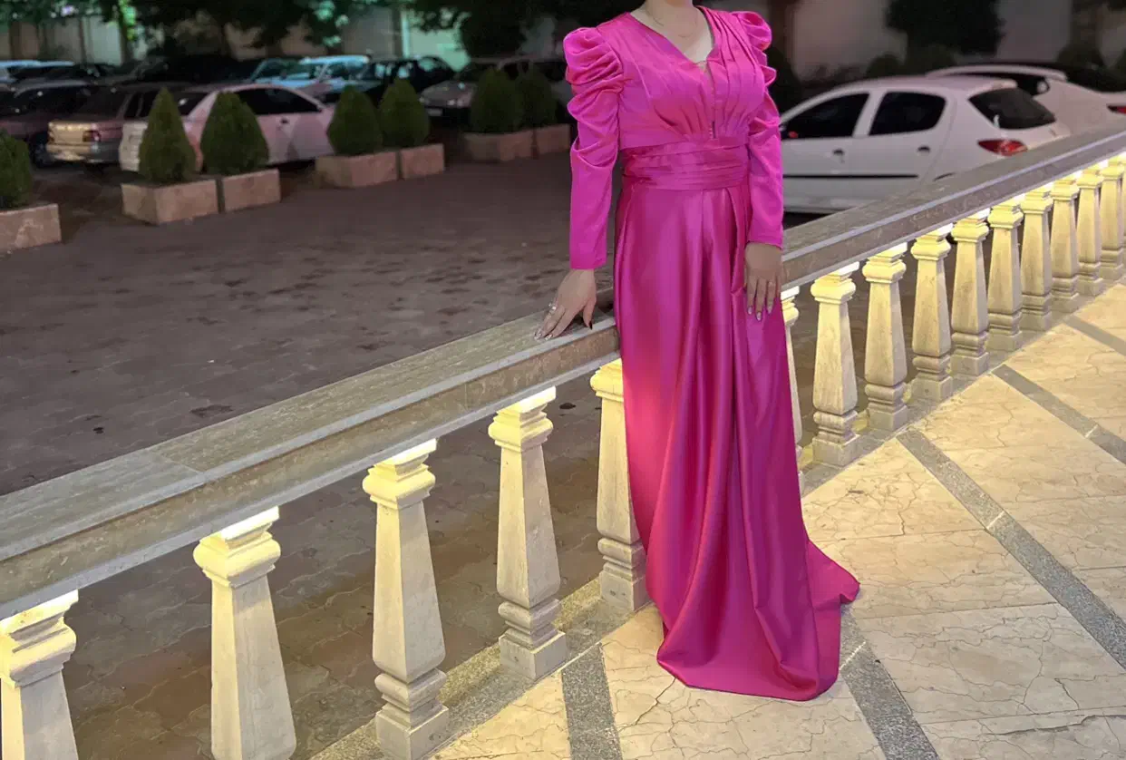 لباس مجلسی ساتن امریکایی|لباس|فومن, |دیوار