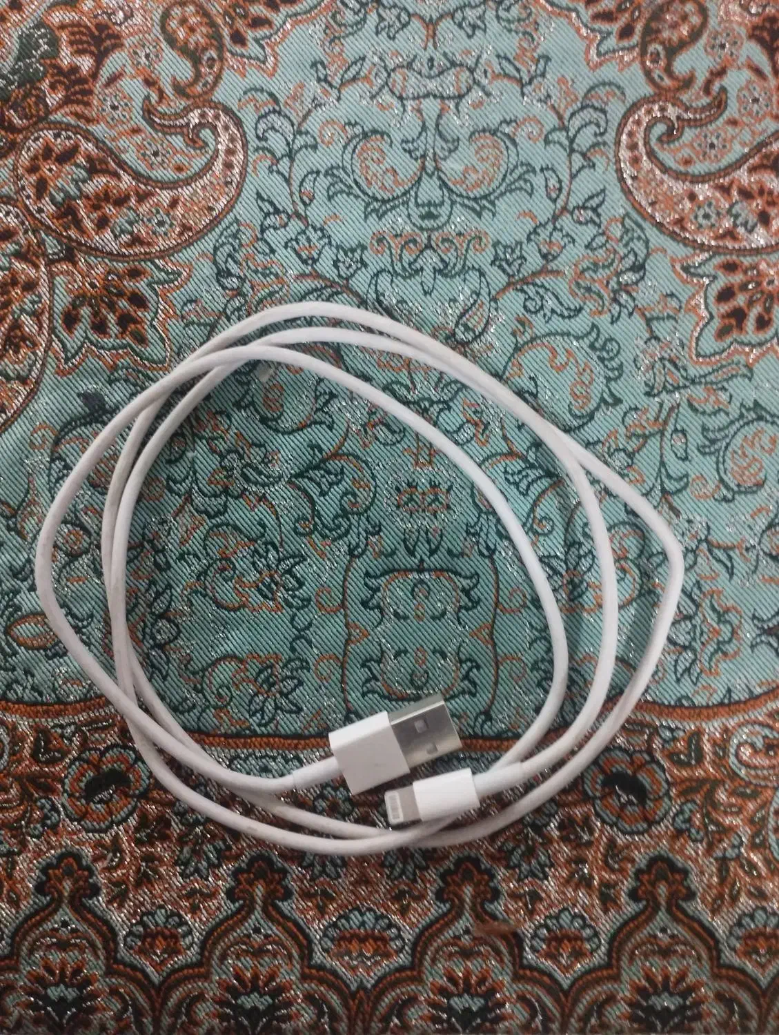 یک عدد سیم کابل ایفون|لوازم جانبی موبایل و تبلت|مشهد, کوی المهدی|دیوار