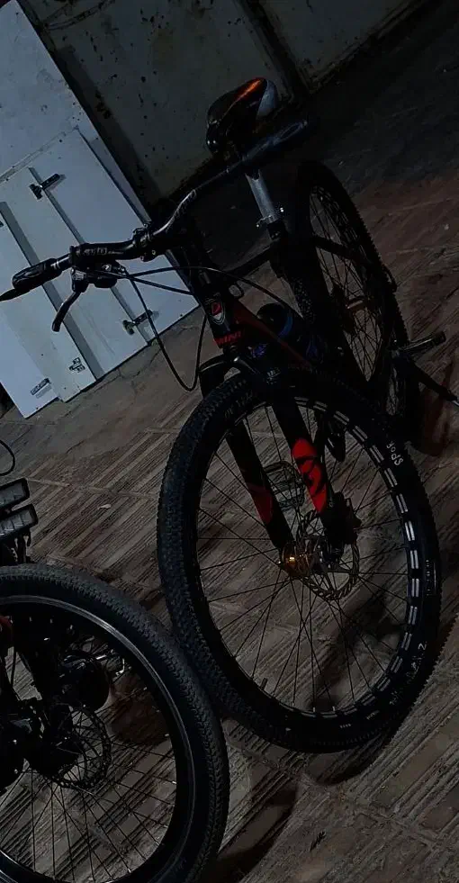 دوچرخه ۲۶|دوچرخه، اسکیت، اسکوتر|بم, |دیوار