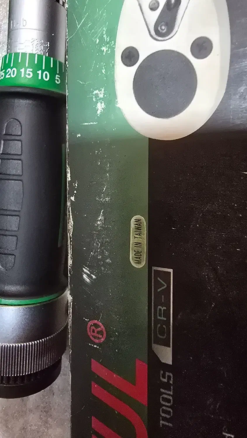 تورچ متر بکس بزرگ مکانیکی ابزار دقیق|ابزارآلات|رشت, فلسطین|دیوار