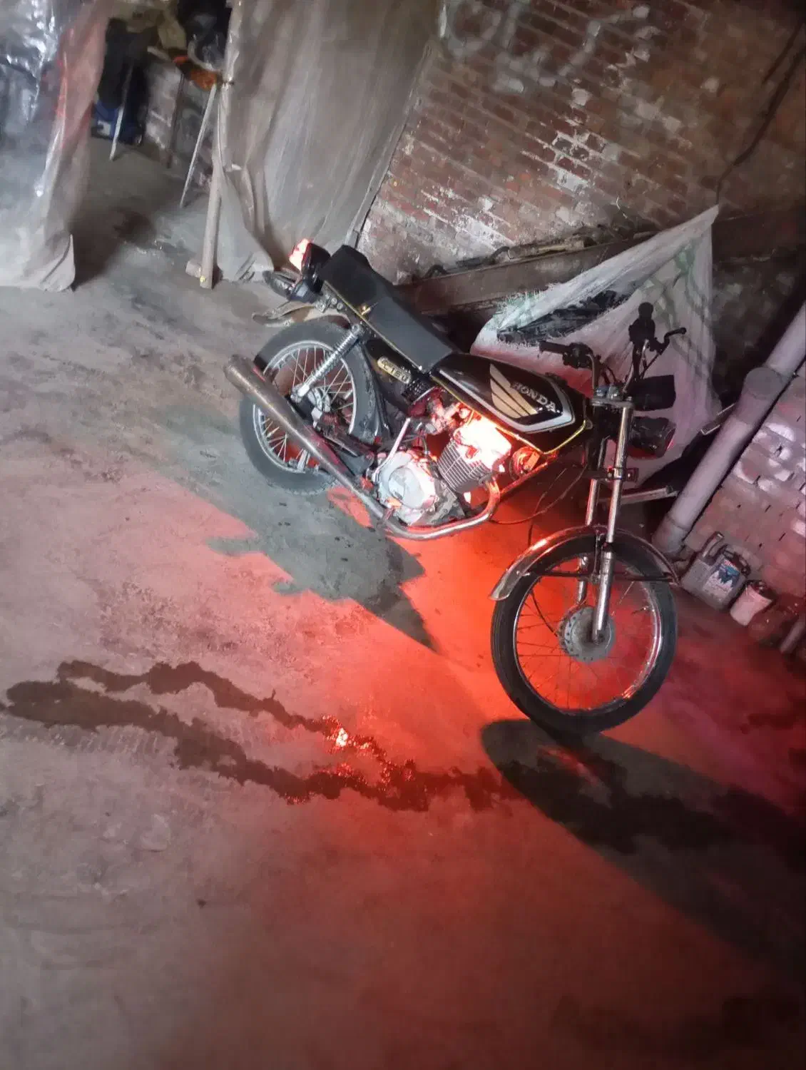 متور سیکلت|موتورسیکلت|دیواندره, |دیوار