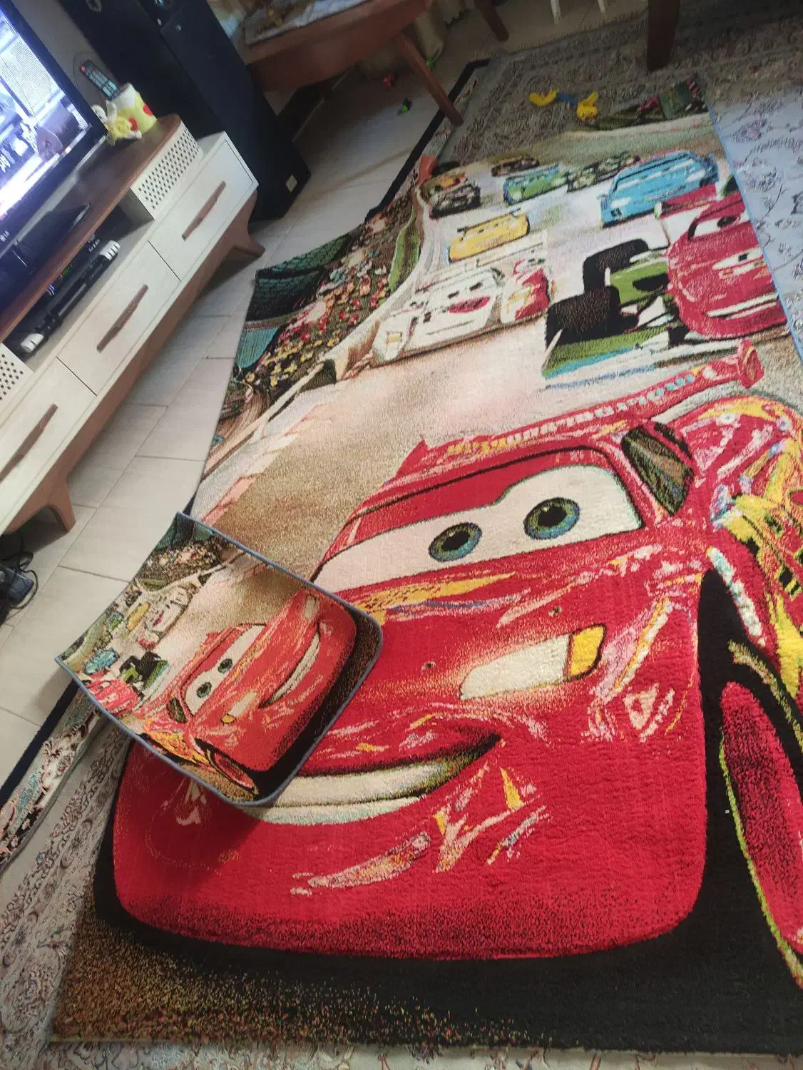 فرش چهار متری اتاق کودک|فرش|هشتگرد, شهرک صبا سوله|دیوار