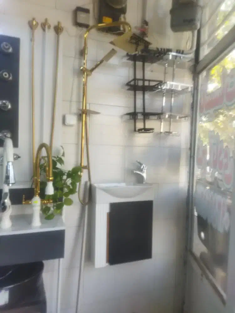 شیرالات|لوازم سرویس بهداشتی|نیشابور, خط کاشمر|دیوار