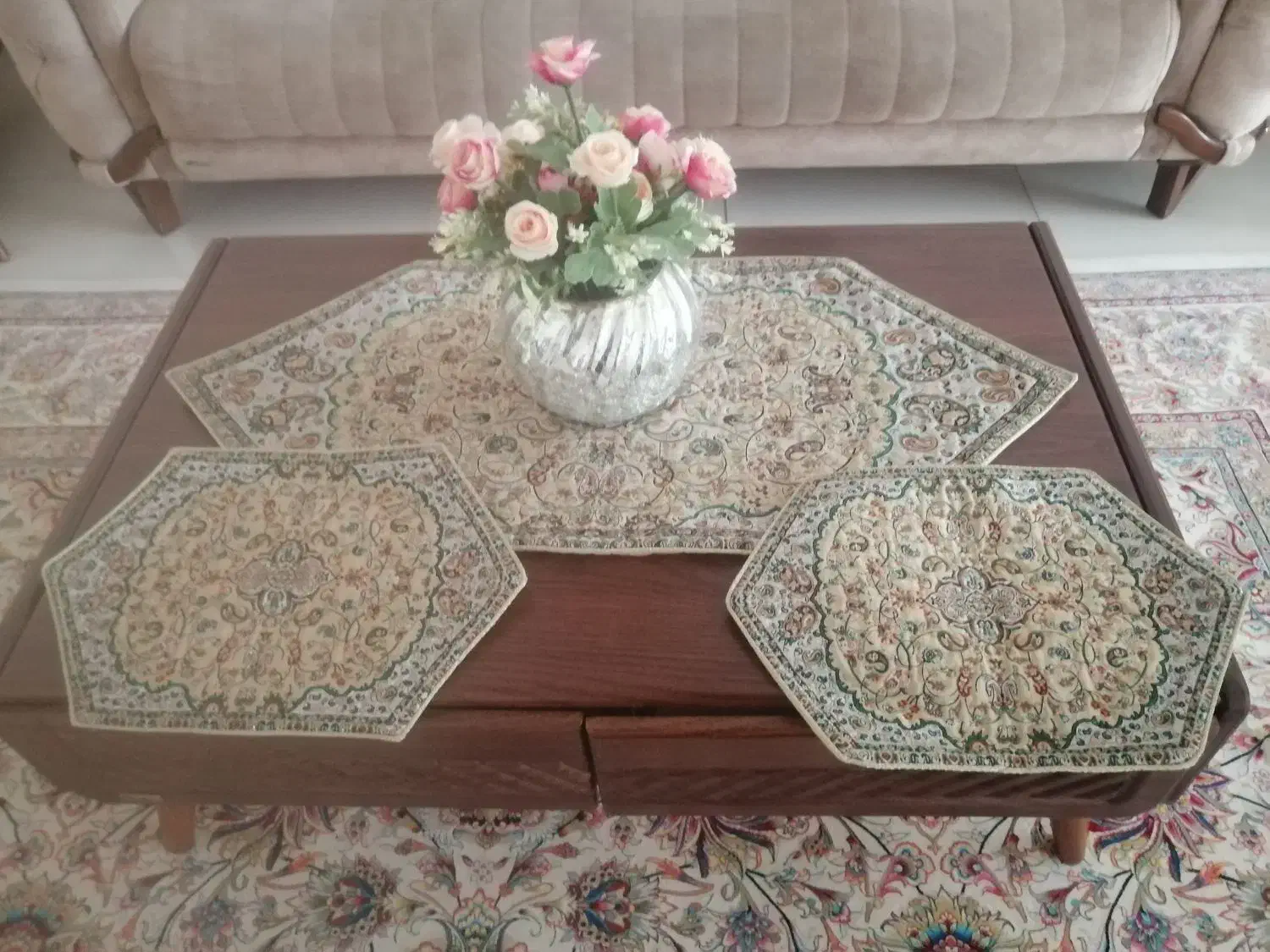 رومیزی وعسلی|پرده، رانر، رومیزی|سنندج, |دیوار