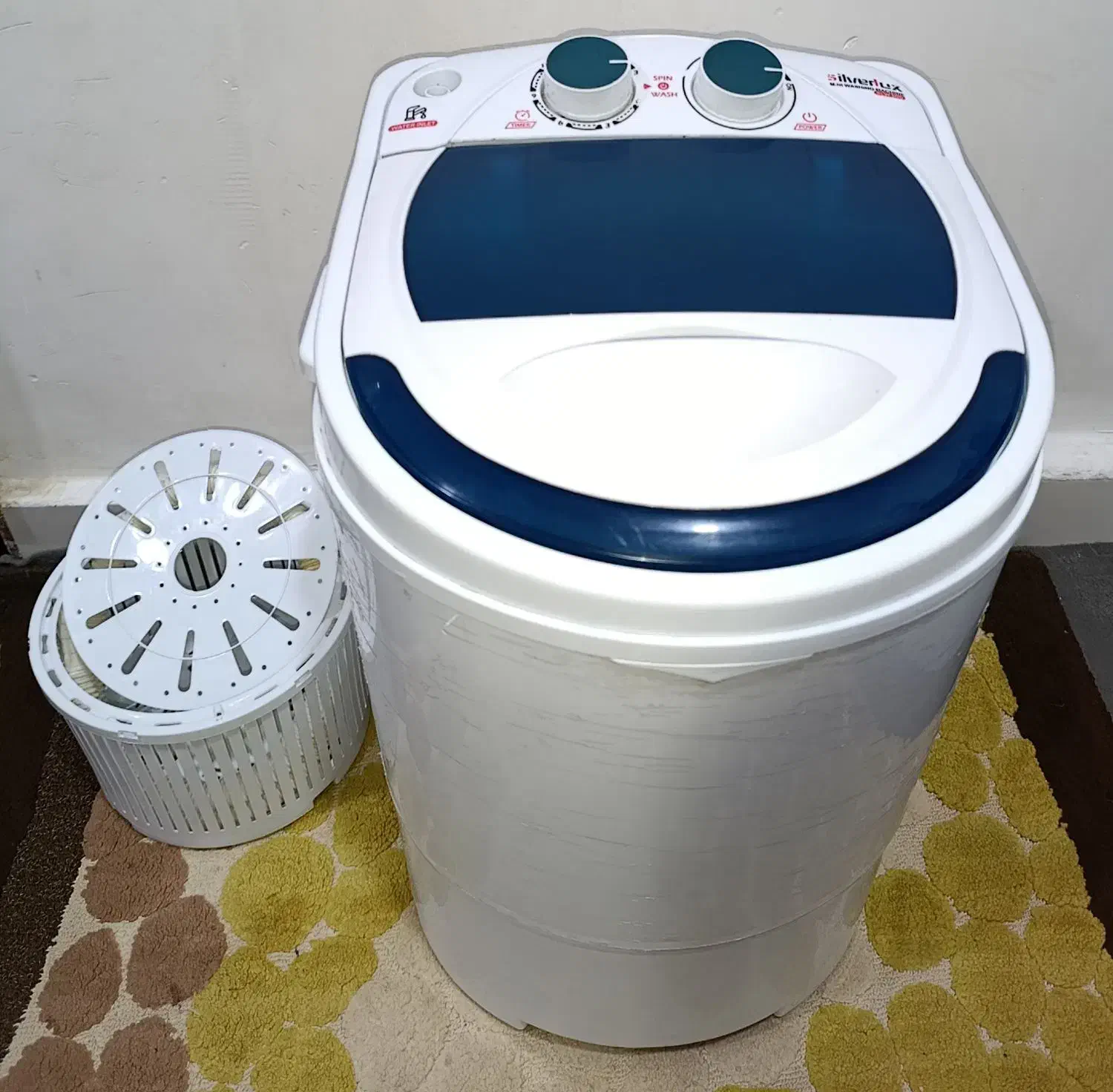 مینی واش سیلورلوکس 3/5کیلویی|ماشین لباسشویی و خشک‌کن لباس|اهواز, کوی باهنر|دیوار