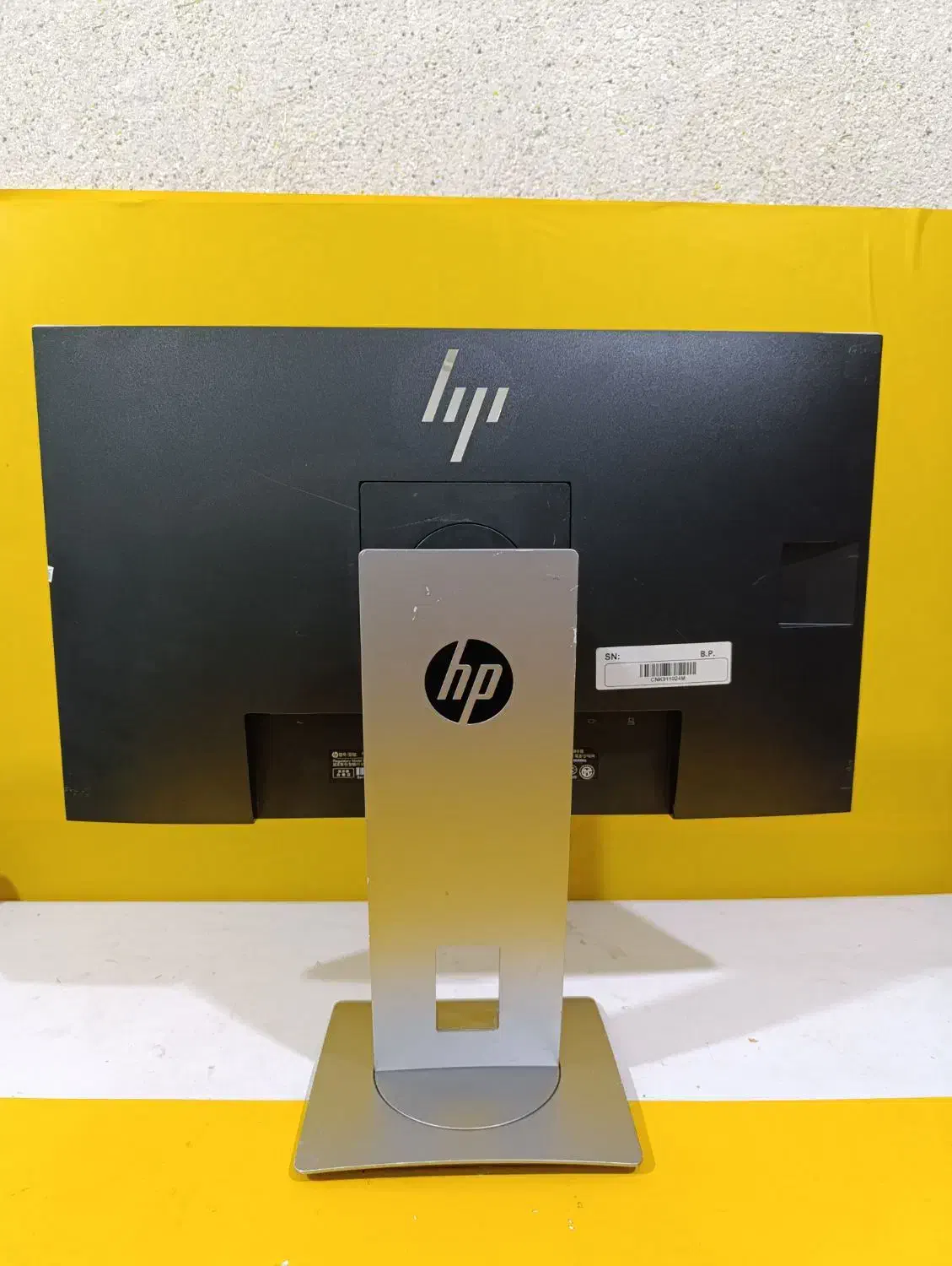 مانیتور استوک LED از ۱۹ اینچ تا ۲۷ تک وعمده|قطعات و لوازم جانبی رایانه|شیراز, وصال|دیوار