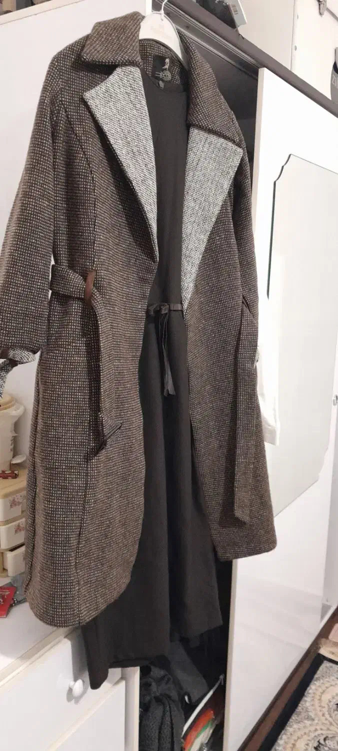 پالتو سارافون آستین بلند قهوه ای|لباس|سلماس, |دیوار